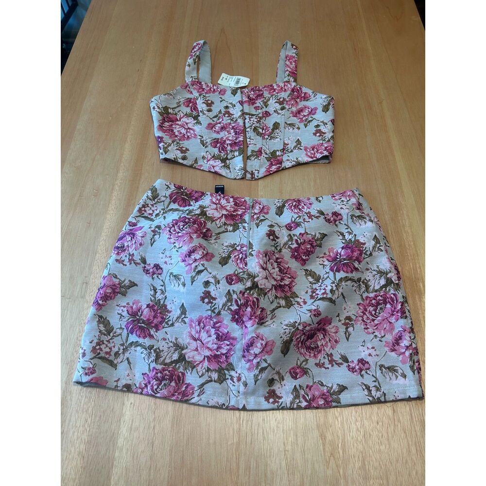Windsor NWT Floral Tapestry Two Piece Set Corset Crop Top M + Mini Skirt L